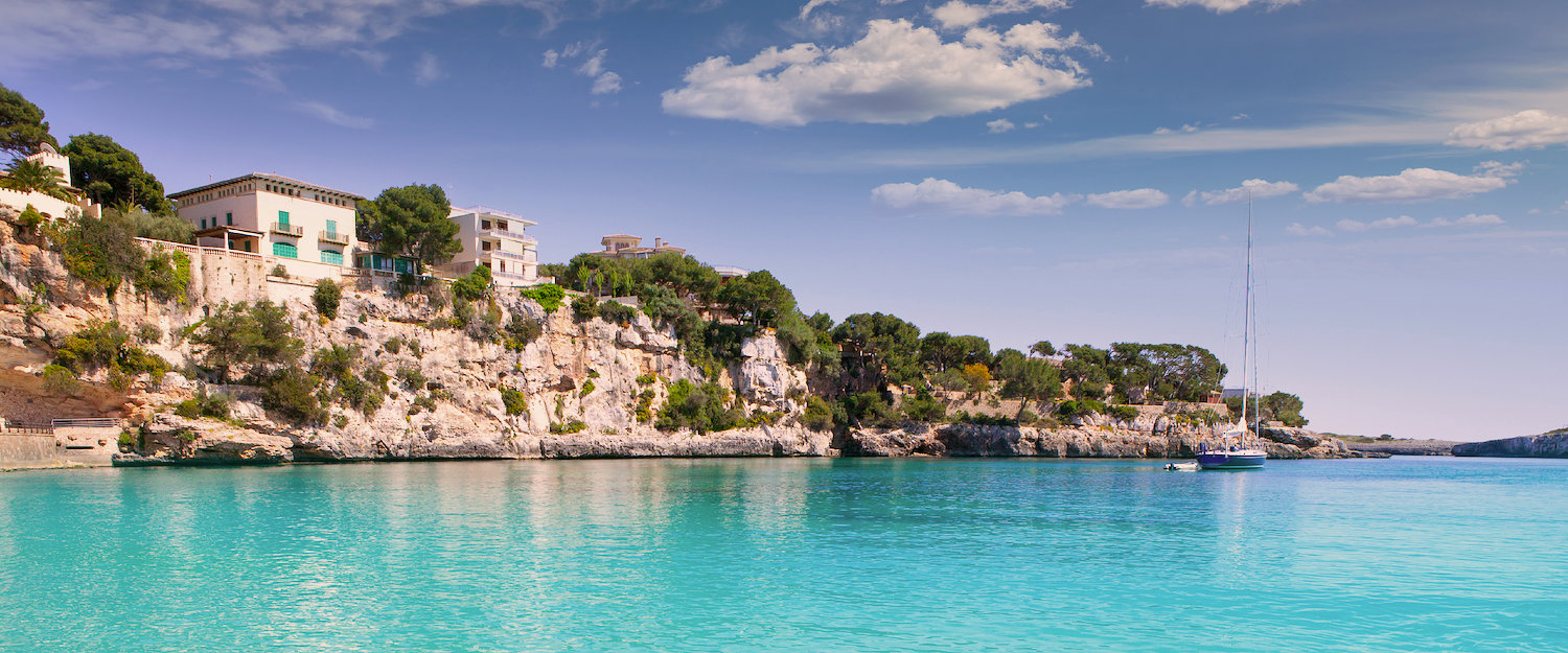 Klippe ved havet på Mallorca