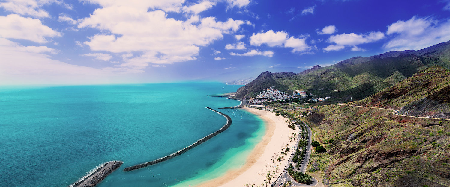 La playa de las Teresitas en el norte de Tenerife