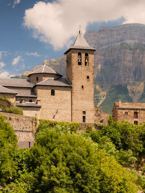 La iglesia de Torla