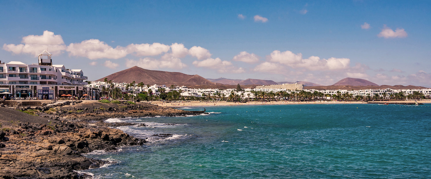 Vista de la costa en Teguise