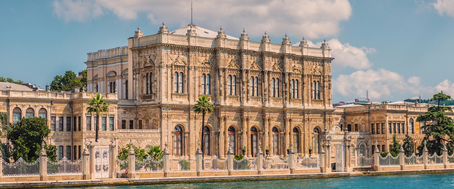 Der Dolmabahce Palast in Istanbul Der Dolmabahce Palast in Istanbul