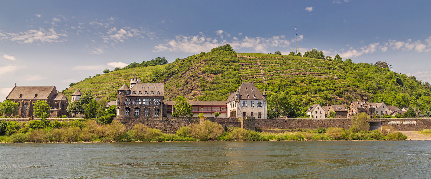 Unterkünfte {{1}} {{0}}: Ferienhäuser & Ferienwohnungen