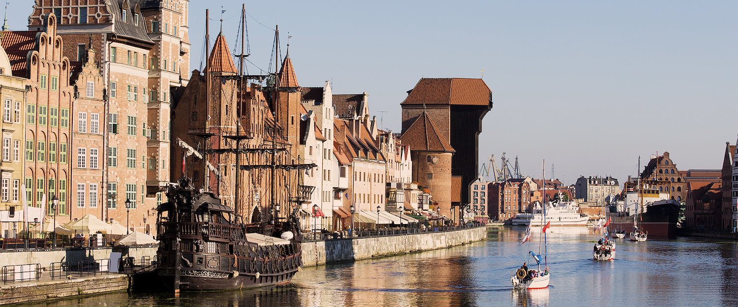 Hafen der Altstadt von Danzig mit dem Krantor Hafen der Altstadt von Danzig mit dem Krantor
