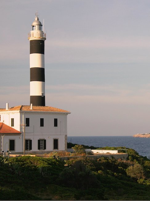 El faro de Portocolom