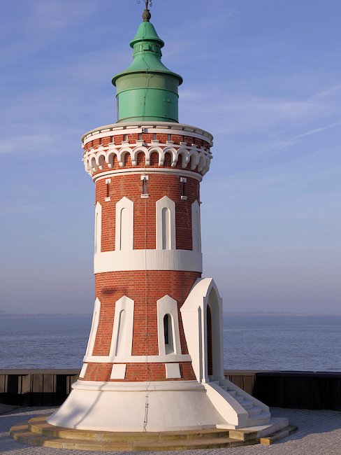 Der Leuchtturm Pingelturm in Bremerhavenn