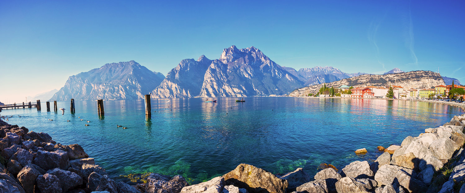 Blick auf den Gardasee von Torbole