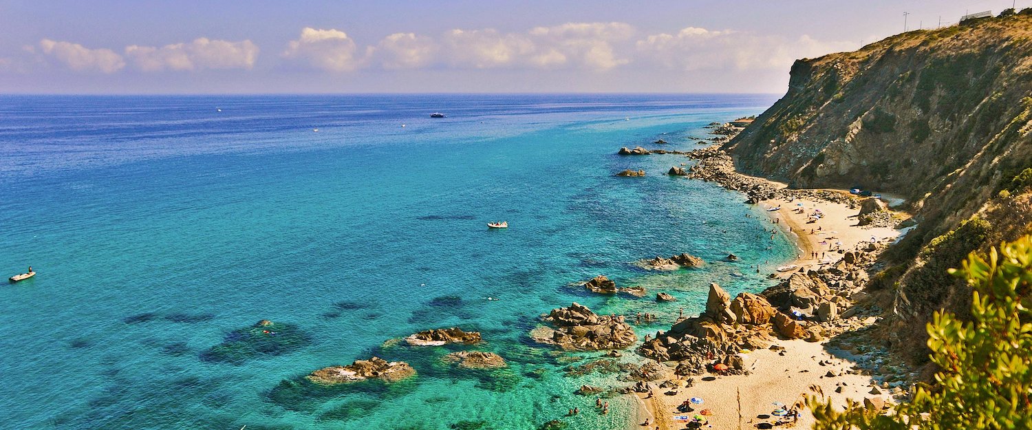 Panoramica sui colori del mare calabrese. Panoramica sui colori del mare calabrese.