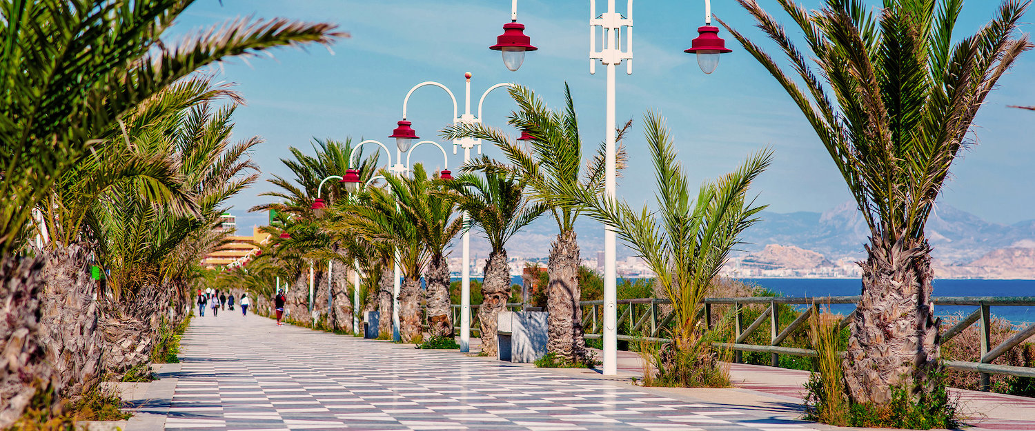 Paseo Marítimo de Los Arenales del Sol Paseo Marítimo de Los Arenales del Sol