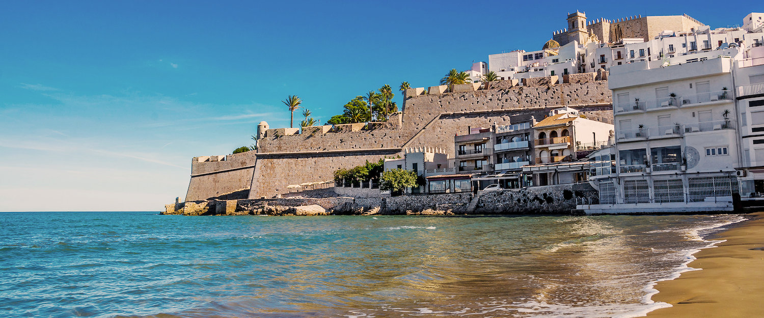 Playa de Peñíscola en la provincia de Castello Playa de Peñíscola en la provincia de Castello