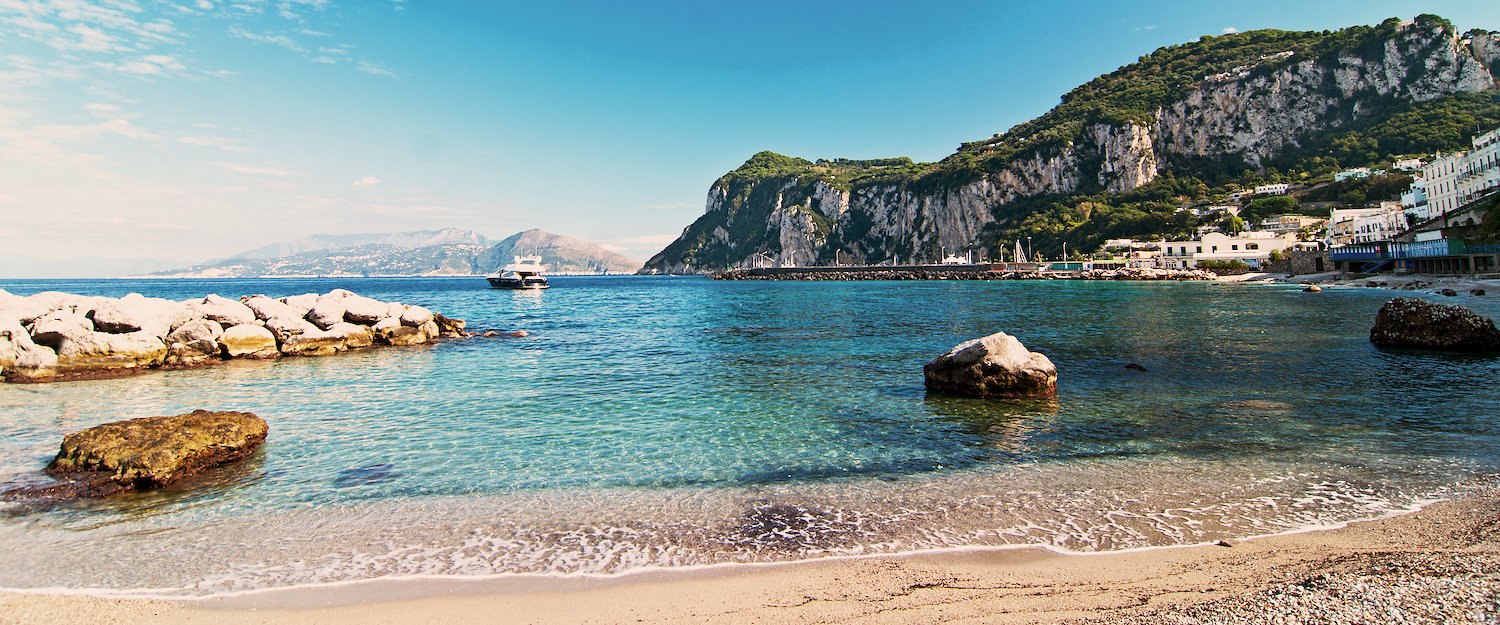 Capri ed il suo mare. Capri ed il suo mare.