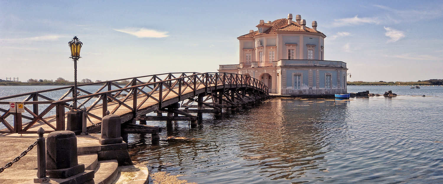 Casina vanvitelliana, Bacoli. Casina vanvitelliana, Bacoli.