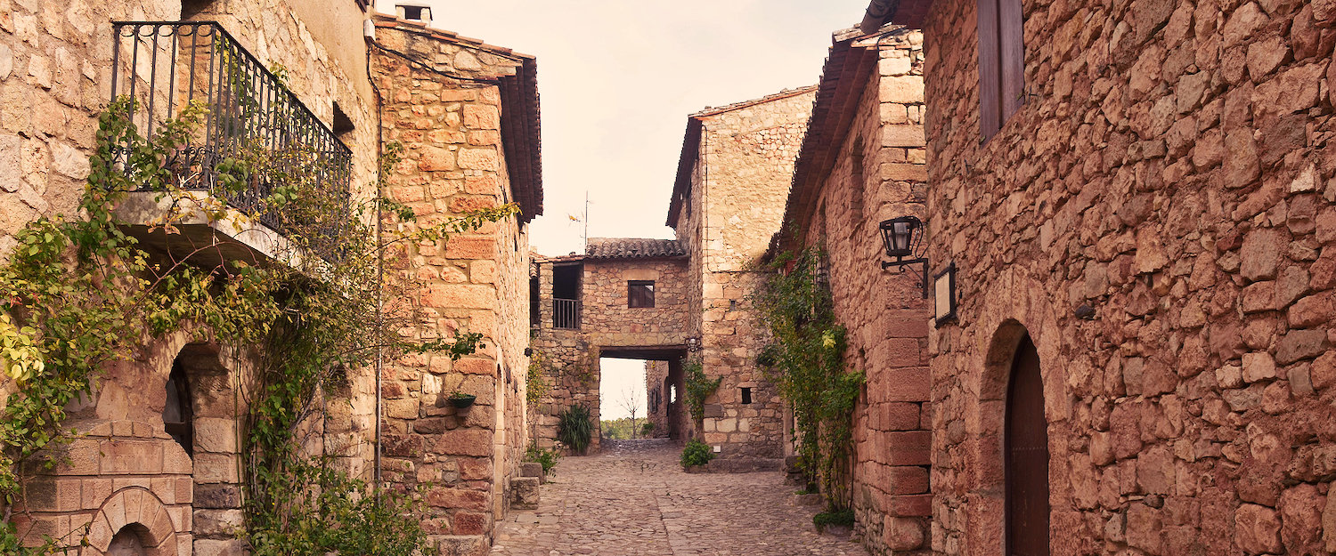 Típicia calle en El Priorat Típicia calle en El Priorat
