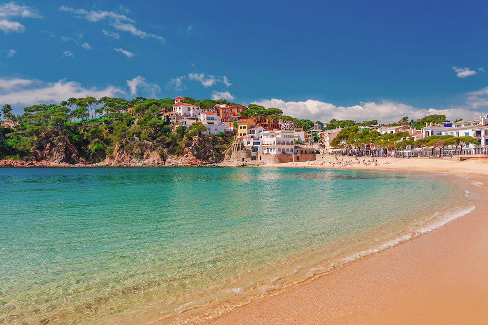 Holiday rentals and lettings in Llafranc