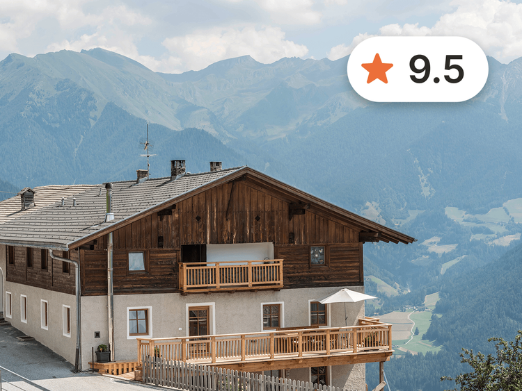 With Holidu, guests can be sure that photos and reviews match the actual experience upon arrival. We know the host.