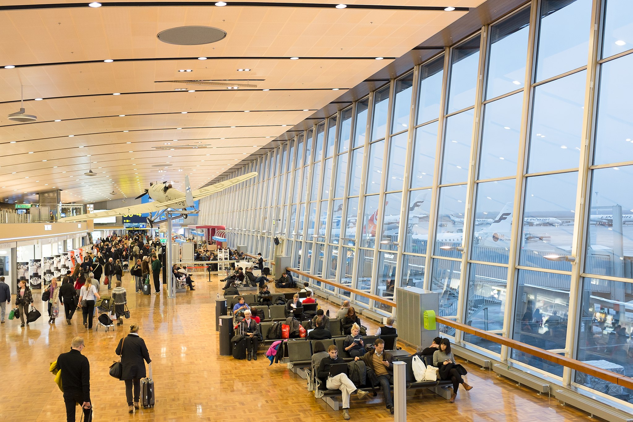 Helsinki Airport terminal gate