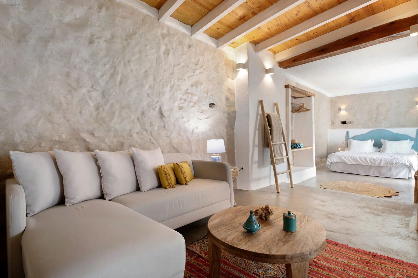 Wohnzimmer im mediterranen Stil