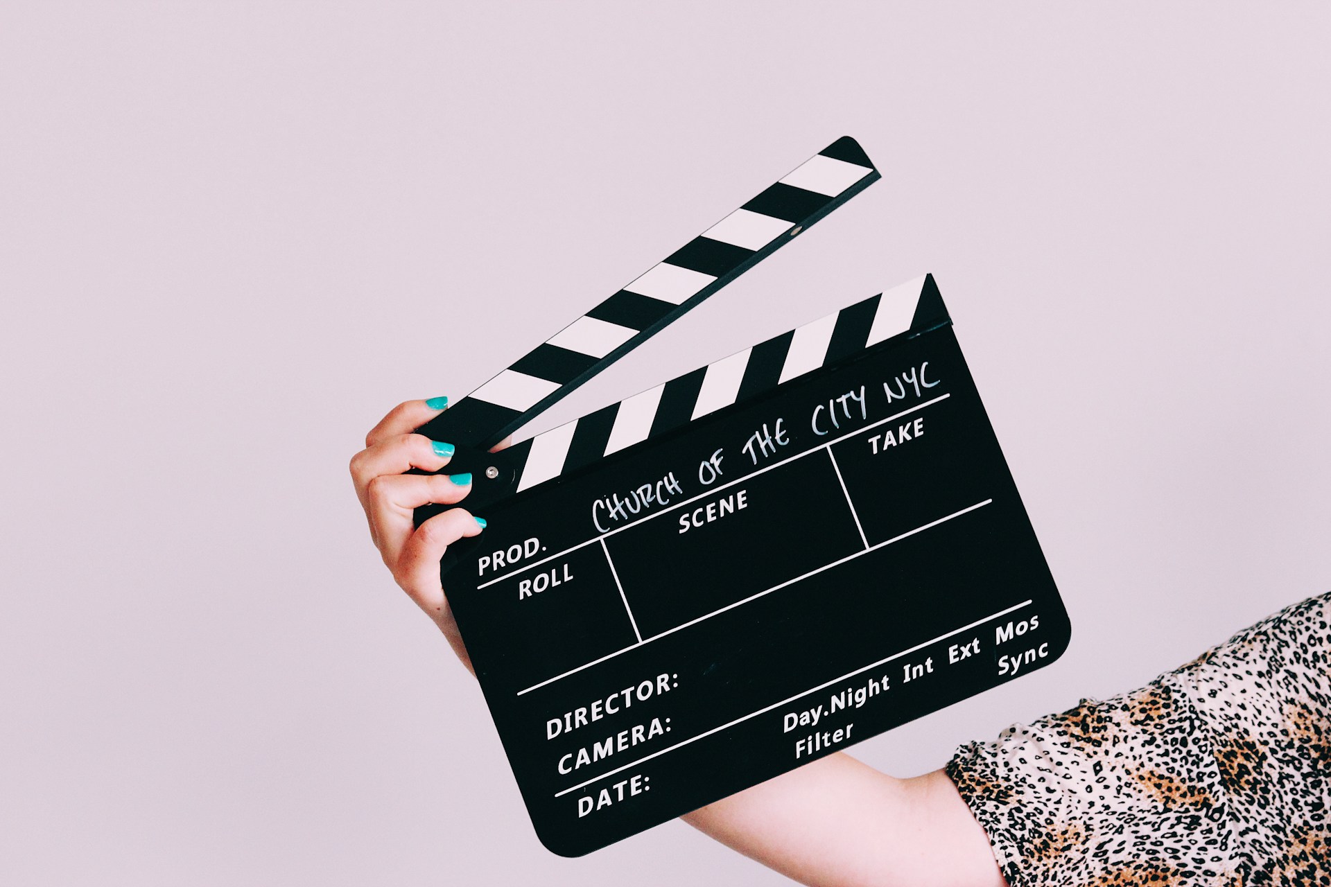 jon-tyson-sMHVg2KBkLc-unsplash cineturismo