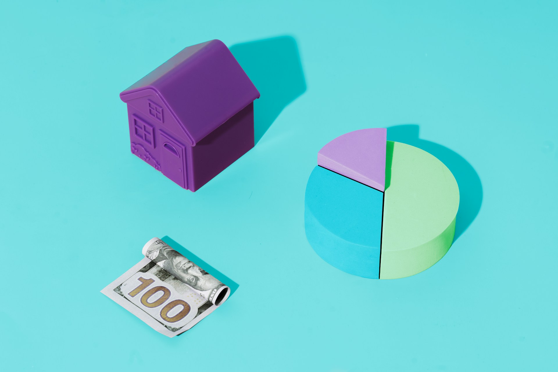 First home vs second home in the UK: the tax differences A second home with a pie graph showing tax ratio